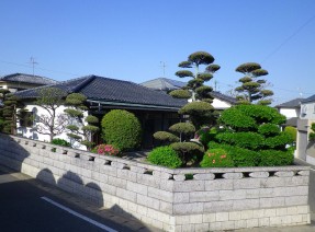施設の外観